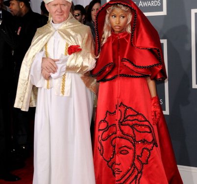 Nicki Minaj 2012 Grammys Red Carpet