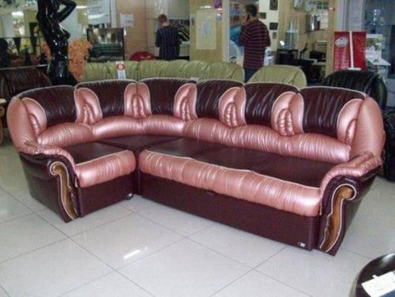 Love Pocket Couch