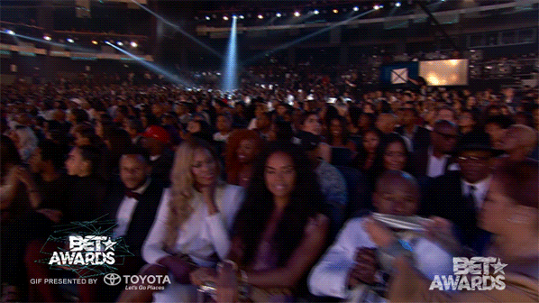 Rihanna duct tapes Floyd