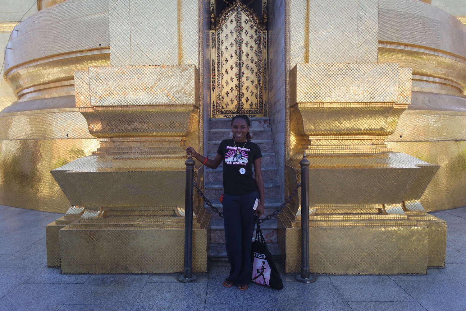 Luvvie in Thailand